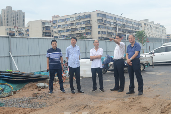 米兰官方网站-米兰MiLan(中国)
党委书记秦广远调研西站路工程